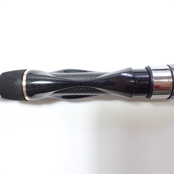 １７アウトバックＮＳ８６６ＭＬ